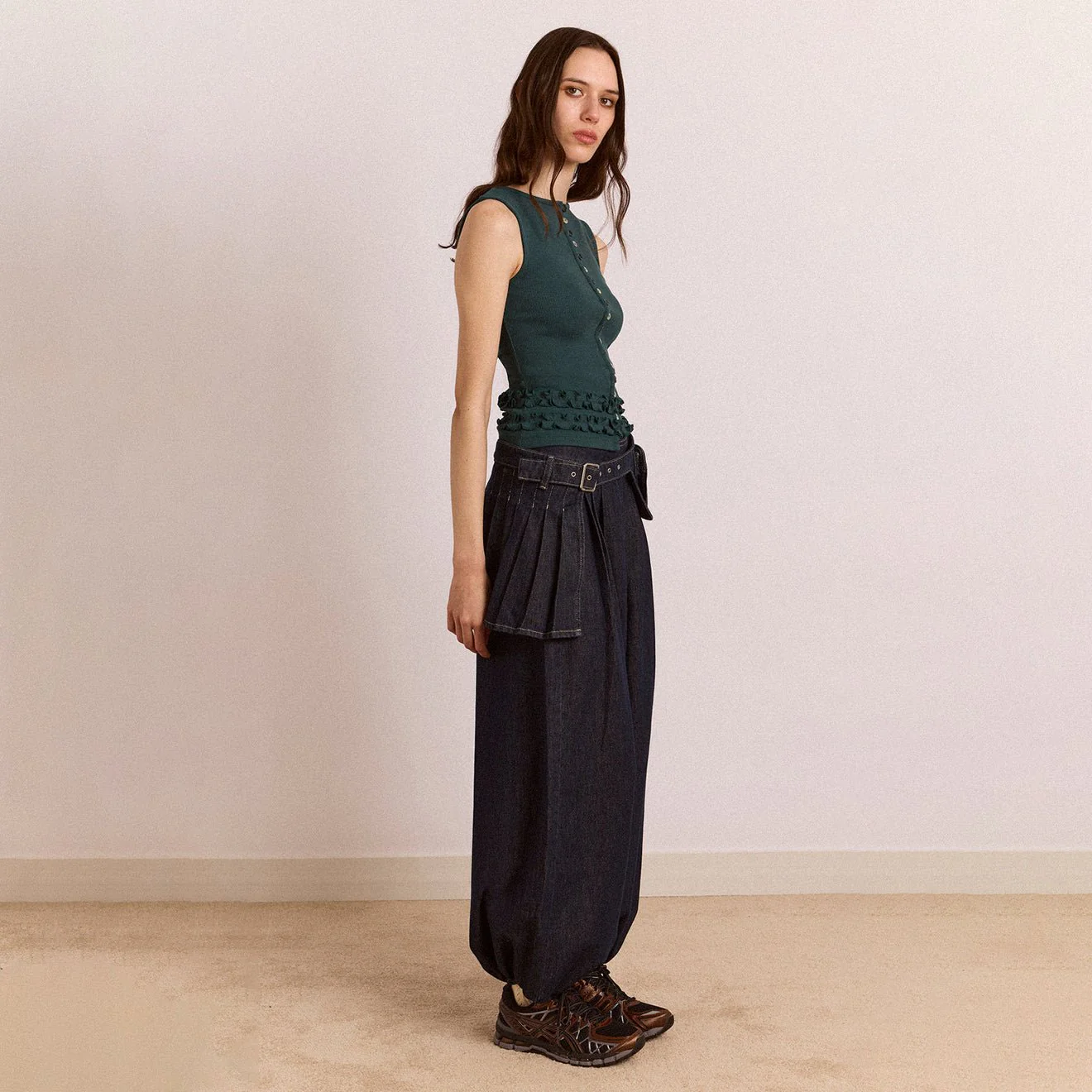 Damson Madder Ember Tank Sea Moss Green - Image 8