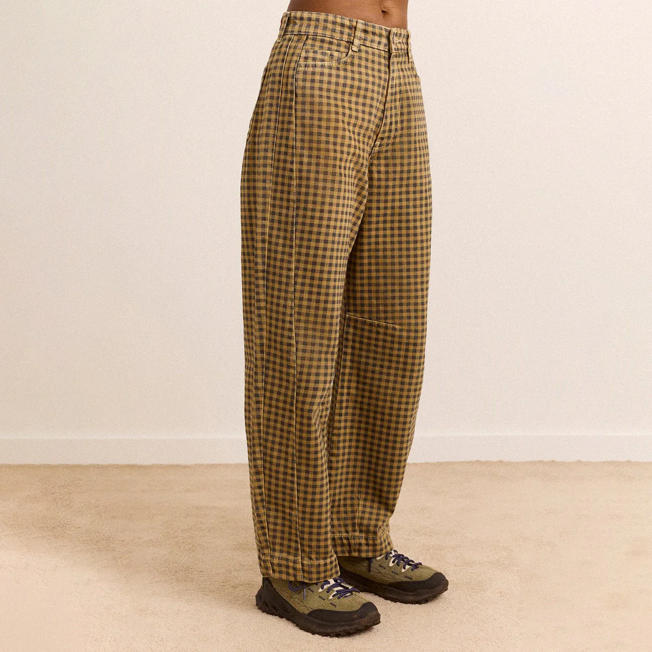Damson Madder Felix Jeans Quince Gingham Navy - Image 6