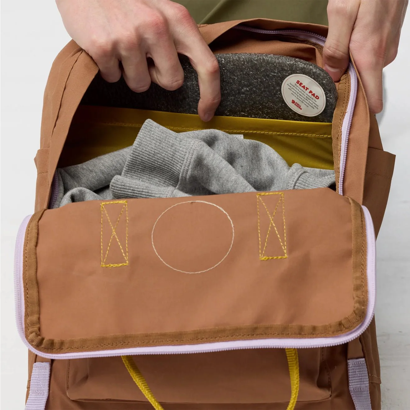 Fjallraven Kanken Koncept Backpack Khaki Dust / Kantarell - Image 5