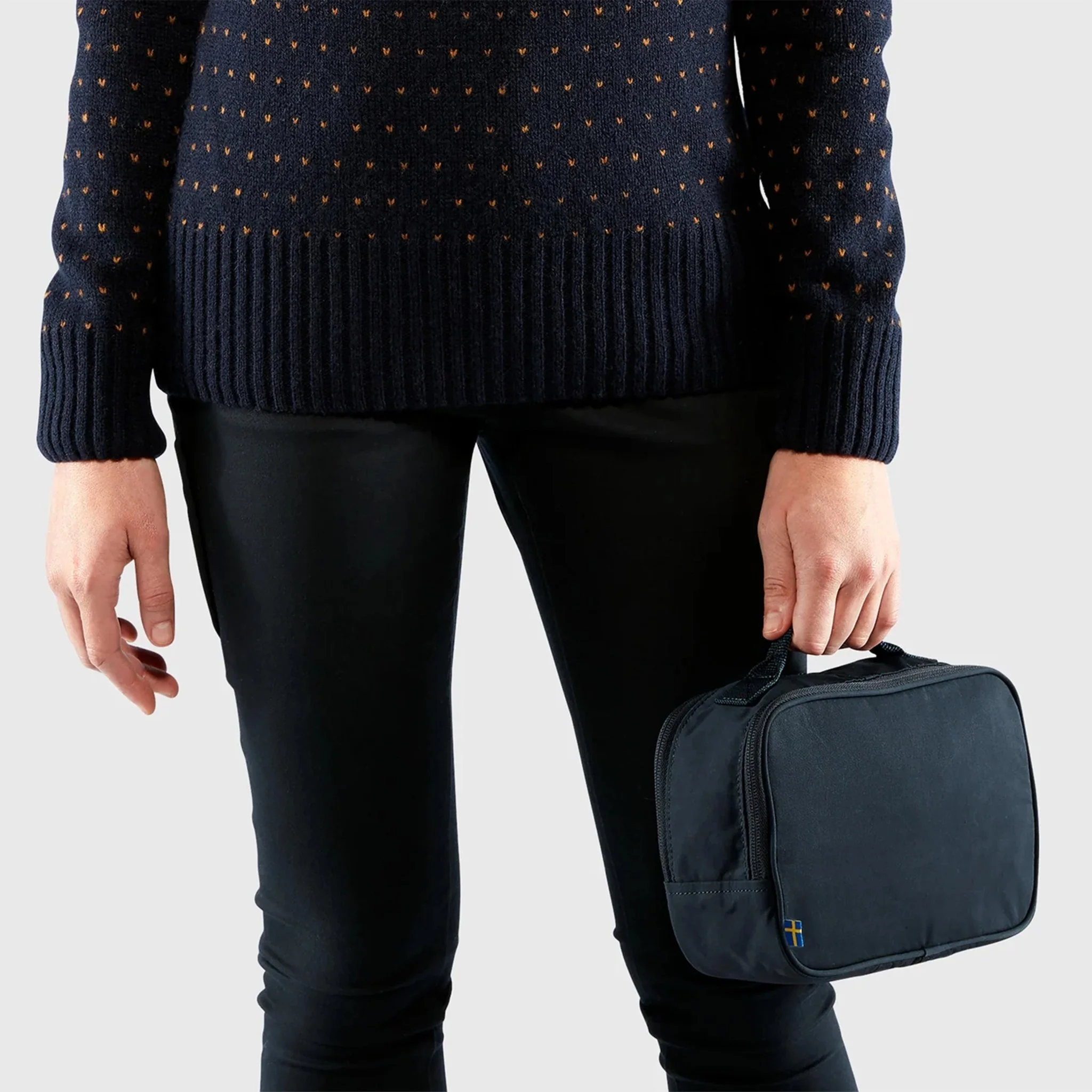 Fjallraven Kanken Toiletry Bag Navy - Image 6