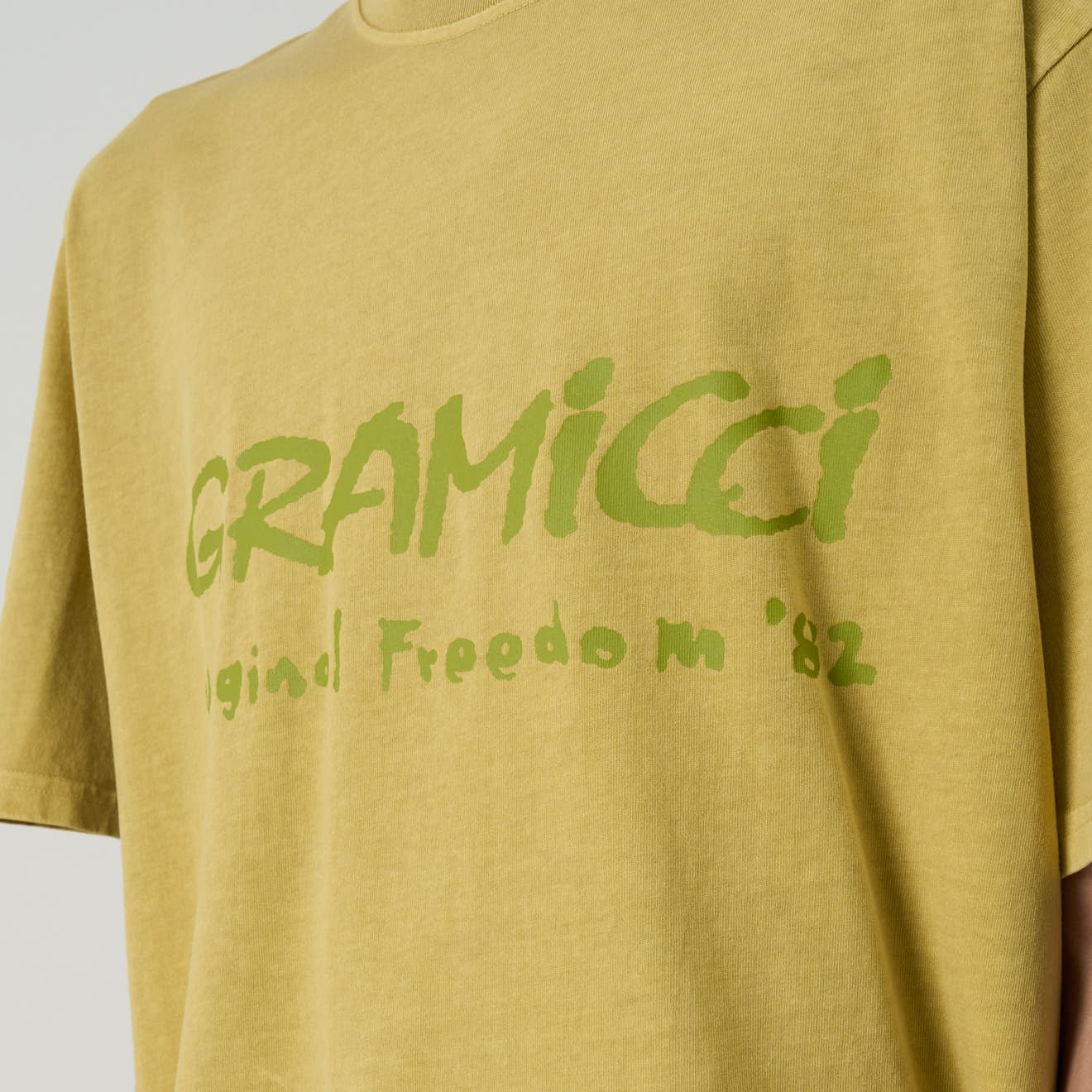 Gramicci Freedom Tee Pigment Dyed Sulphur Pigment - Image 2