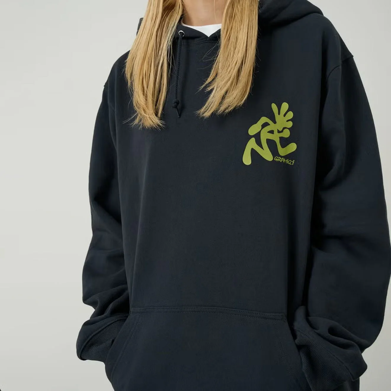 Gramicci Running Man Hooded Sweatshirt Vintage Black - Image 4