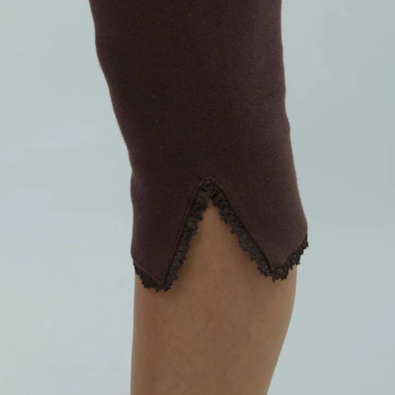 House of Sunny Classic Capri Pants Coffee - Image 6