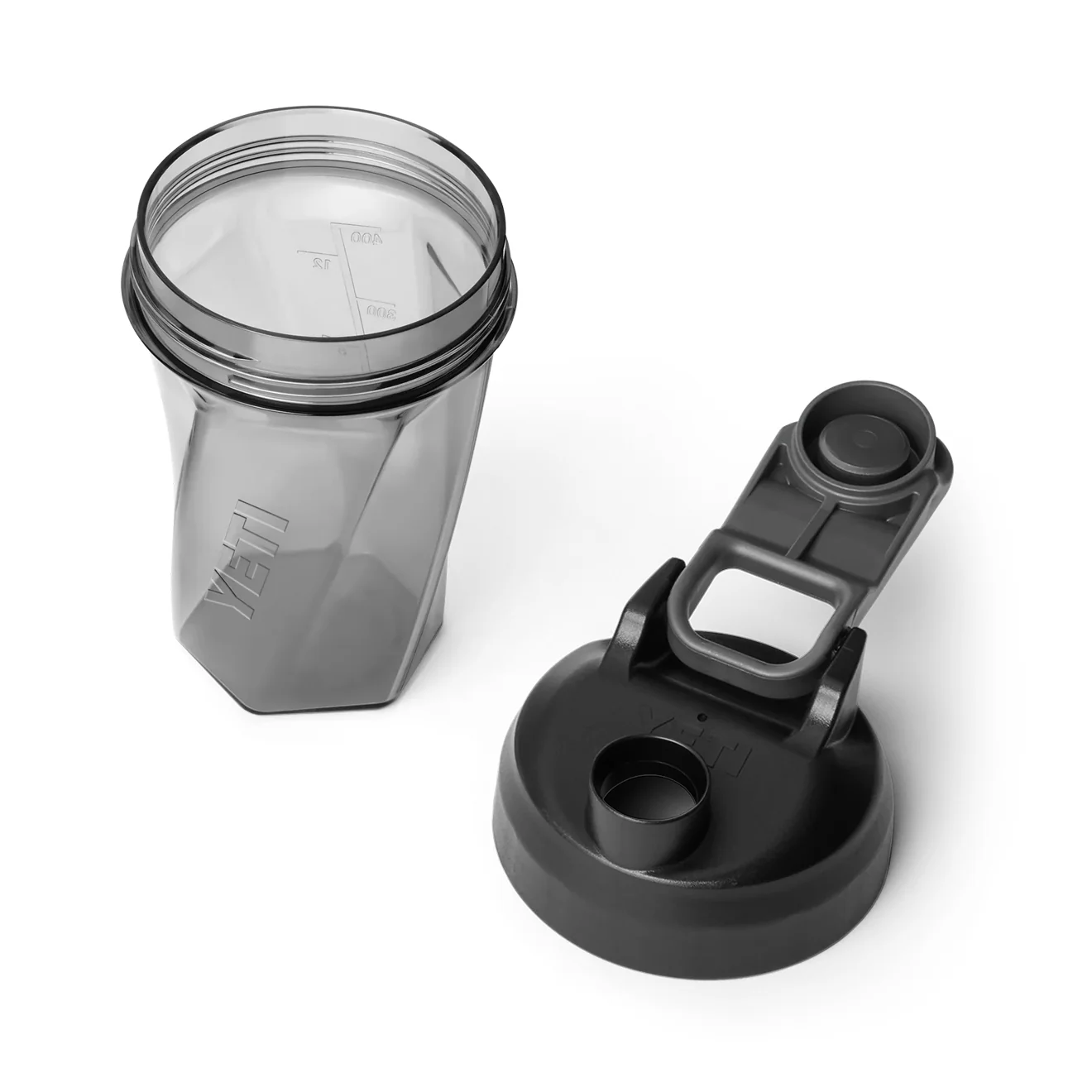 YETI 20 oz (591 ml) Shaker Bottle Charcoal - Image 3